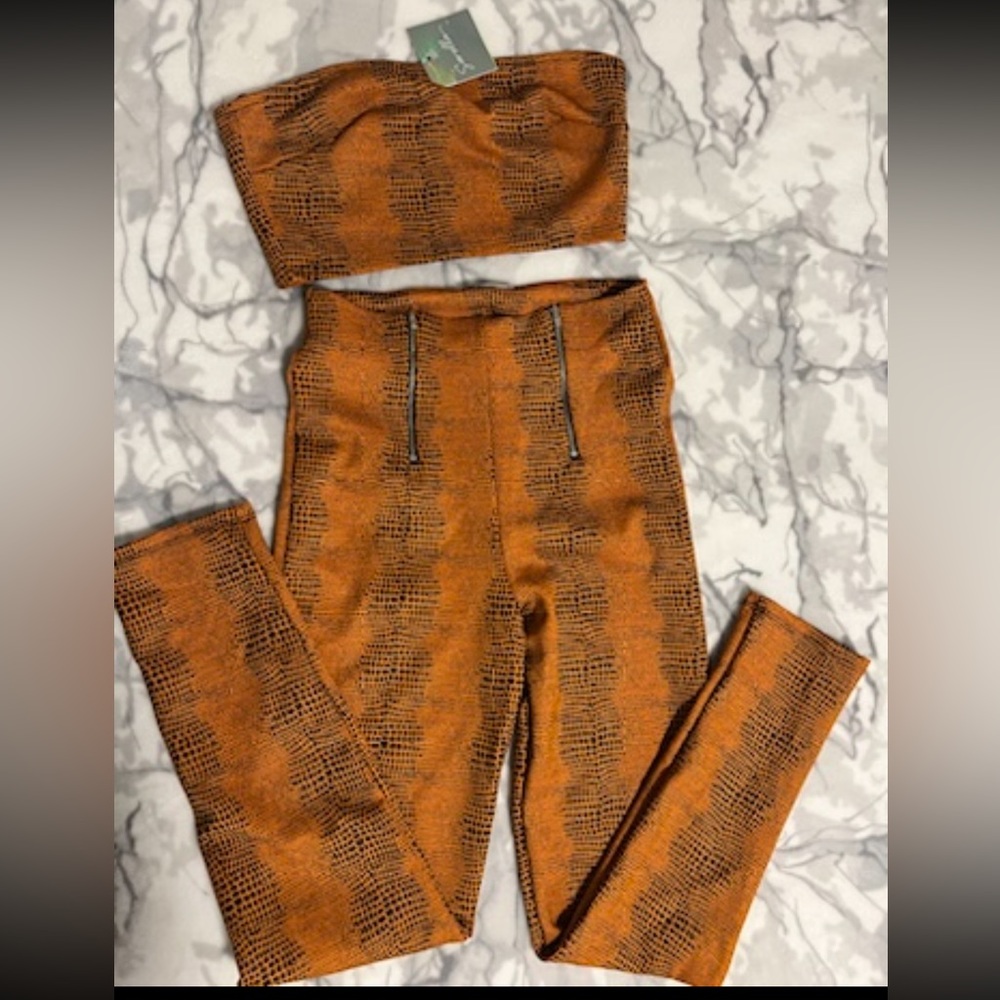 NYT two piece set